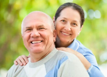 নারীদের তুলনায় পুরুষদের বয়স আগে বাড়ে কেন, কী বলছে বিজ্ঞান