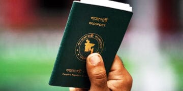 বিশ্বের শক্তিশালী পাসপোর্টের নতুন তালিকা প্রকাশ, বাংলাদেশের অবস্থান কত?