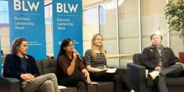 টেক্সাস স্টেট ইউনিভার্সিটির বিজনেস উইক-এ রিফা তাসনিয়ার নেতৃত্ব ও পরামর্শ