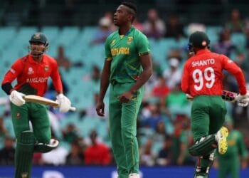 বিশ্বকাপের মাঝপথেই বাংলাদেশ সিরিজের সূচি প্রকাশ করল দক্ষিণ আফ্রিকা