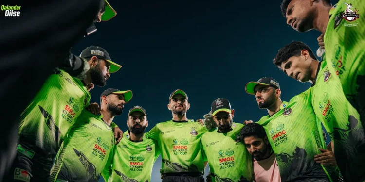 একের পর এক বিতর্কে ‘টালমাটাল’ মোস্তাফিজের দল