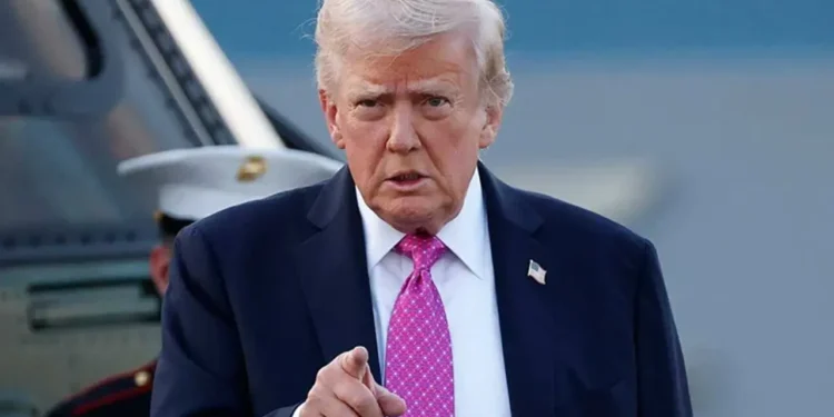 সত্যি বলতে ইরানের তেল নেওয়াই আমার প্রধান কাজ : ট্রাম্প