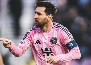 ৯০০ গোলের অনন্য মাইলফলক মেসির