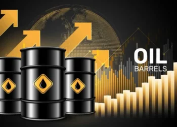 তেলের দাম ব্যারেলপ্রতি ১৫০ ডলার ছাড়ানোর আশঙ্কা