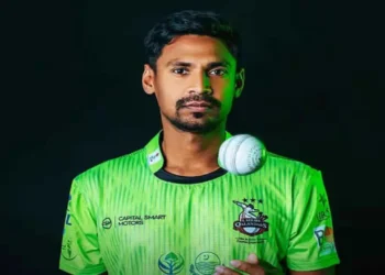 ডট বলের রেকর্ডে এলিট ক্লাবে মোস্তাফিজ