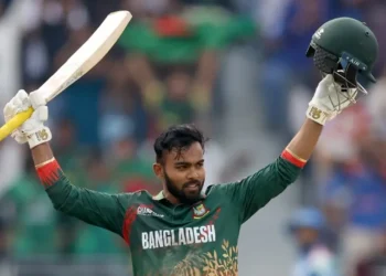 সাকিবের রেকর্ড ভেঙে সবার উপরে হৃদয়