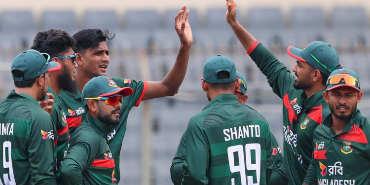 নাহিদ ঝড়ে দুইশর আগেই থামল নিউজিল্যান্ড