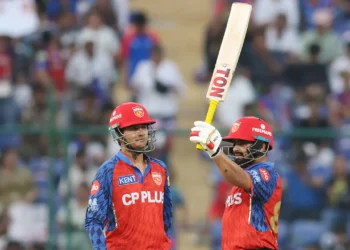 এক ম্যাচে ৫২৯ রান, নতুন বিশ্বরেকর্ড দেখল টি-টোয়েন্টি ক্রিকেট