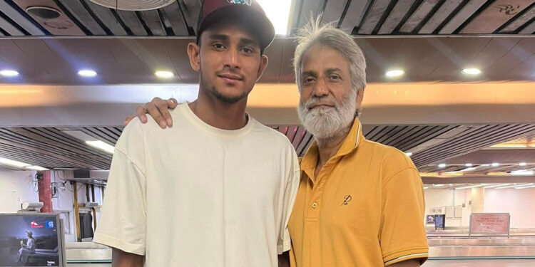 পিএসএল চ্যাম্পিয়ন হয়ে দেশে ফিরলেন নাহিদ রানা