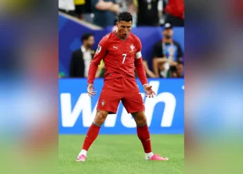 নতুন ইতিহাস গড়লেন ক্রিস্টিয়ানো রোনালদো