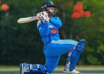 ১১ বলে হাফ সেঞ্চুরি, ক্রিকেট বিশ্বকে তাক লাগালেন সূর্যবংশী