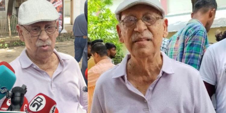 শিল্পীদের প্রকাশ্যে রাজনীতি করা উচিত নয়: আবুল হায়াত