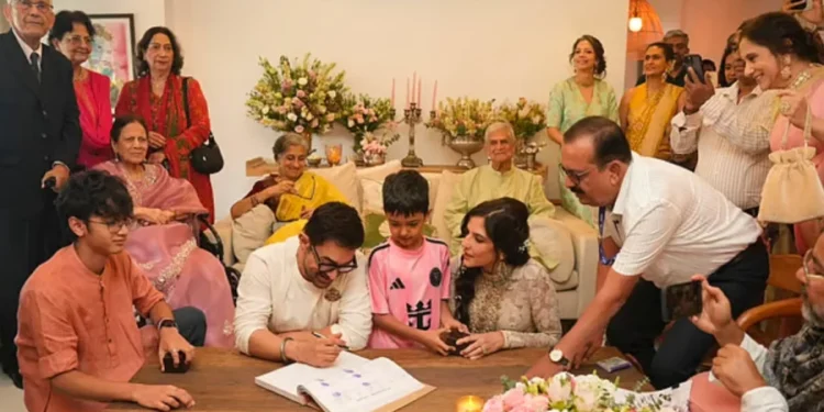 তিন সন্তানের উপস্থিতিতে আমির খানের ৩ নম্বর বিয়ে সম্পন্ন