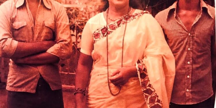 বন্ধুত্বের গল্পে ভেজা এক জীবন, হানিফ সংকেতকে নিয়ে হামিন আহমেদের আবেগঘন স্মৃতিচারণ
