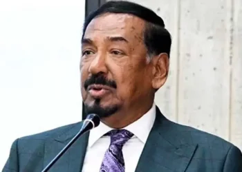 রাষ্ট্রপতির দায়িত্বে হাফিজ উদ্দিন আহমদ, প্রজ্ঞাপন জারি