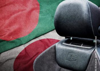 জাপানের গাড়িতে বাংলাদেশের সিট কভার