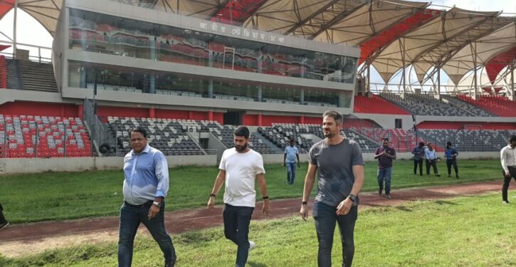 ঢাকায় মাঠ দেখে সন্তুষ্ট ব্রাজিল জাতীয় দলের পাঁচ সদস্যের প্রতিনিধি দল! ম্যাচ আয়োজনের ইঙ্গিত