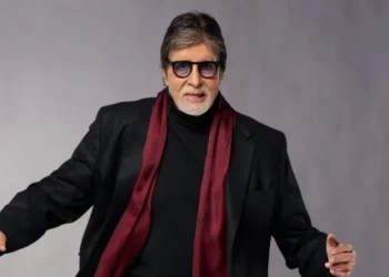 ৮৩ বছর বয়সেও টানা ২৪ ঘণ্টা শুটিং!