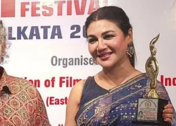 কলকাতায় পঞ্চম ওয়ার্ল্ড ফিল্ম ফেস্টিভ্যালে পুরস্কার জিতল বাংলাদেশের দুই সিনেমা