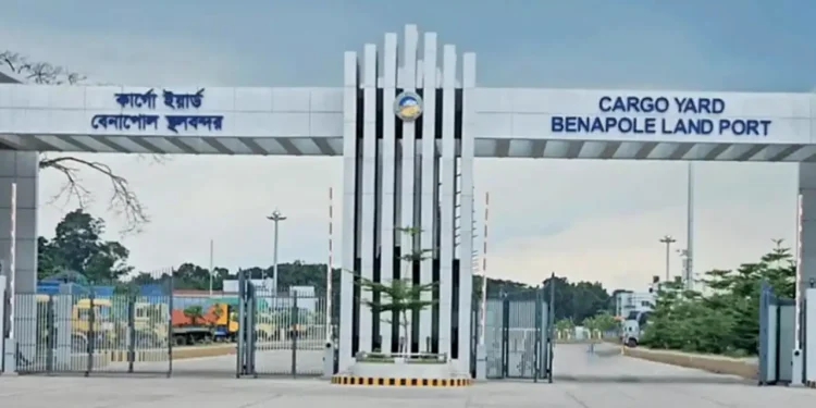 দুর্গাপূজায় টানা ৮ দিন বন্ধ থাকবে বেনাপোল স্থলবন্দরের আমদানি-রপ্তানি