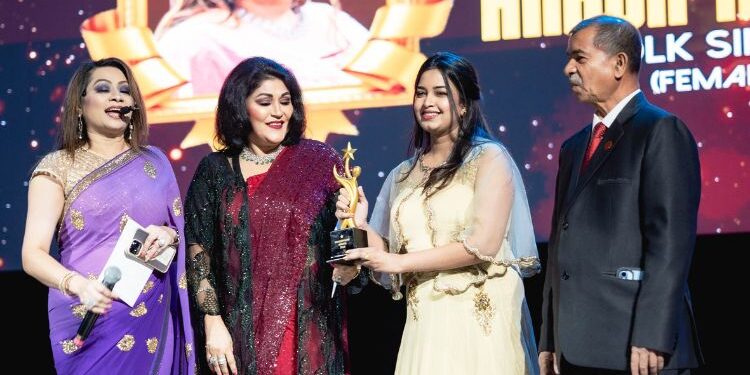 যুক্তরাষ্ট্রে অনুষ্ঠিত ‘ঢালিউড অ্যাওয়ার্ড ২০২৬’-এ সেরা অভিনেতার সম্মাননা পেলেন মামুনুন ইমন