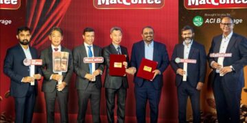 বাংলাদেশে যাত্রা শুরু করল বিশ্বখ্যাত ম্যাককফি