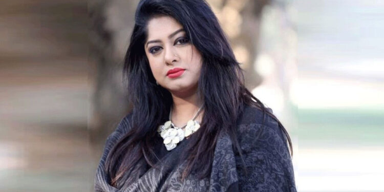 তিন বছর অপেক্ষার পর যুক্তরাষ্ট্রের গ্রিন কার্ড পেলেন মৌসুমী