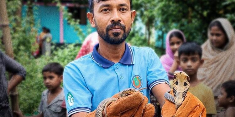 ১৫ বছরে ২,৫০০ প্রাণ বাঁচালেন রবি